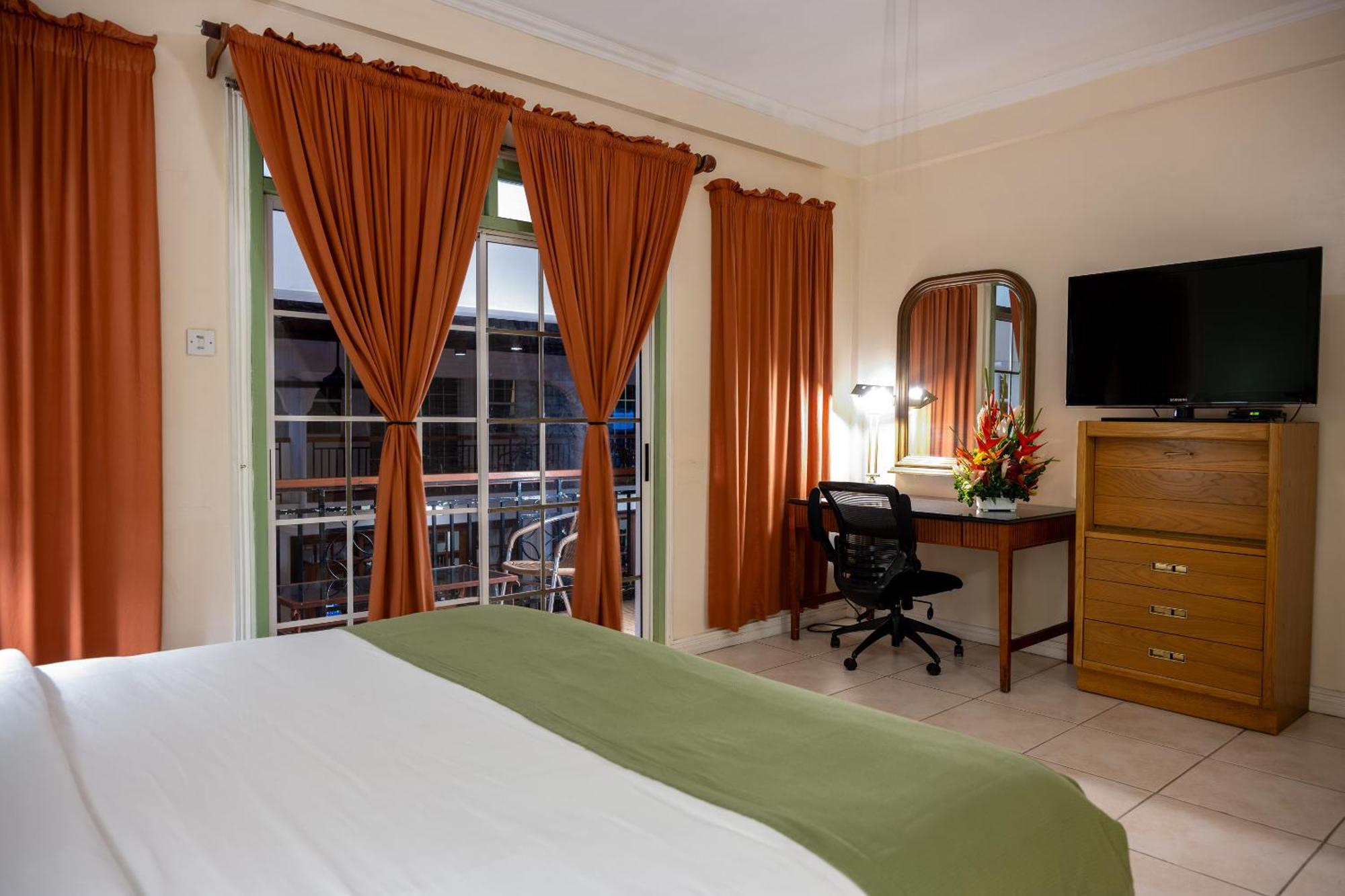 Grand Coastal Hotel Τζώρτζταουν Εξωτερικό φωτογραφία