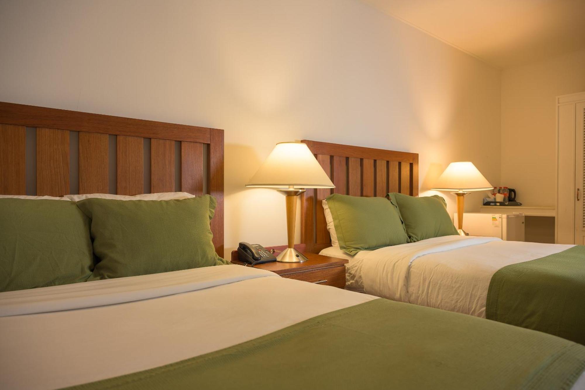 Grand Coastal Hotel Τζώρτζταουν Εξωτερικό φωτογραφία