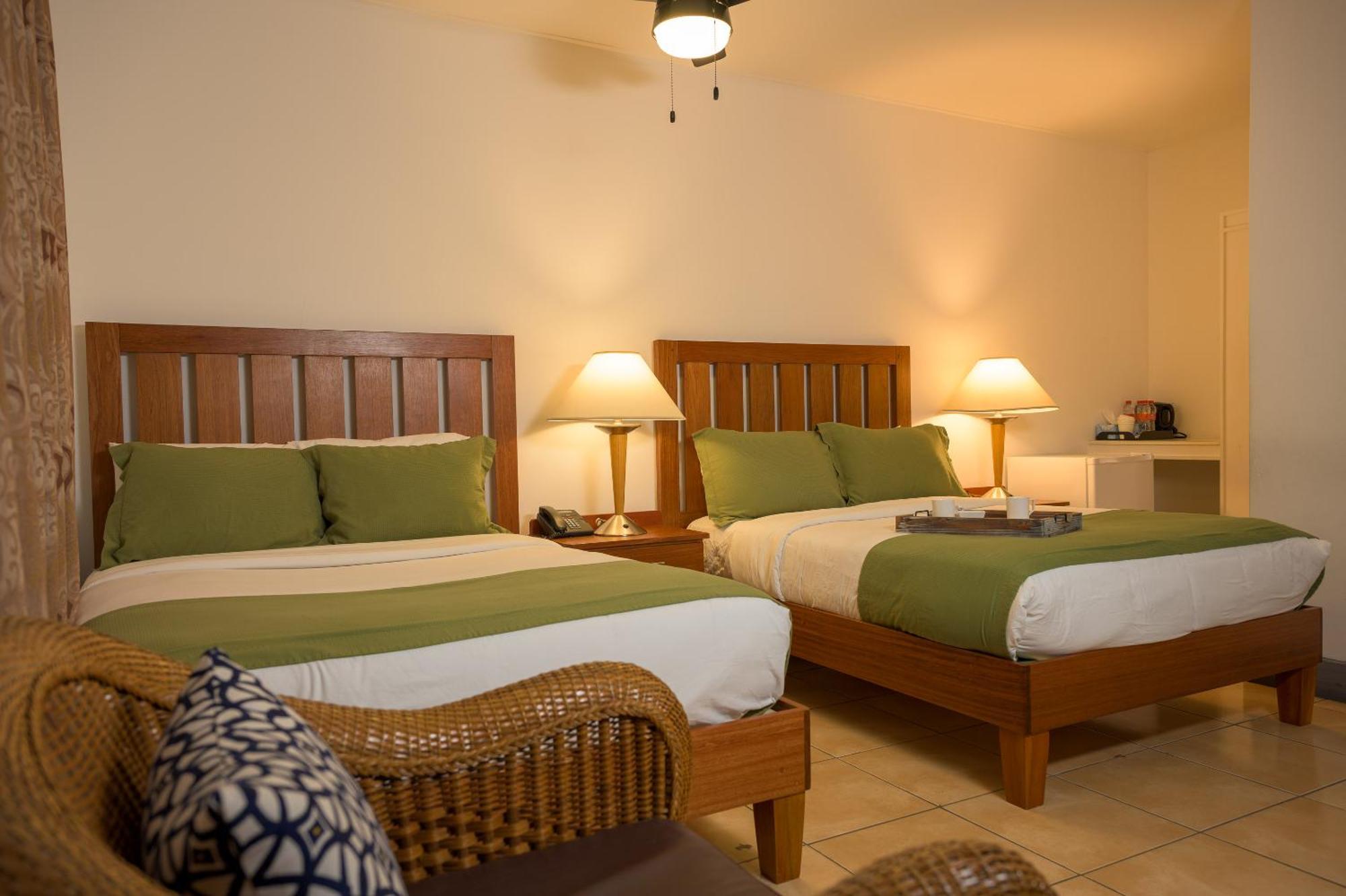 Grand Coastal Hotel Τζώρτζταουν Εξωτερικό φωτογραφία