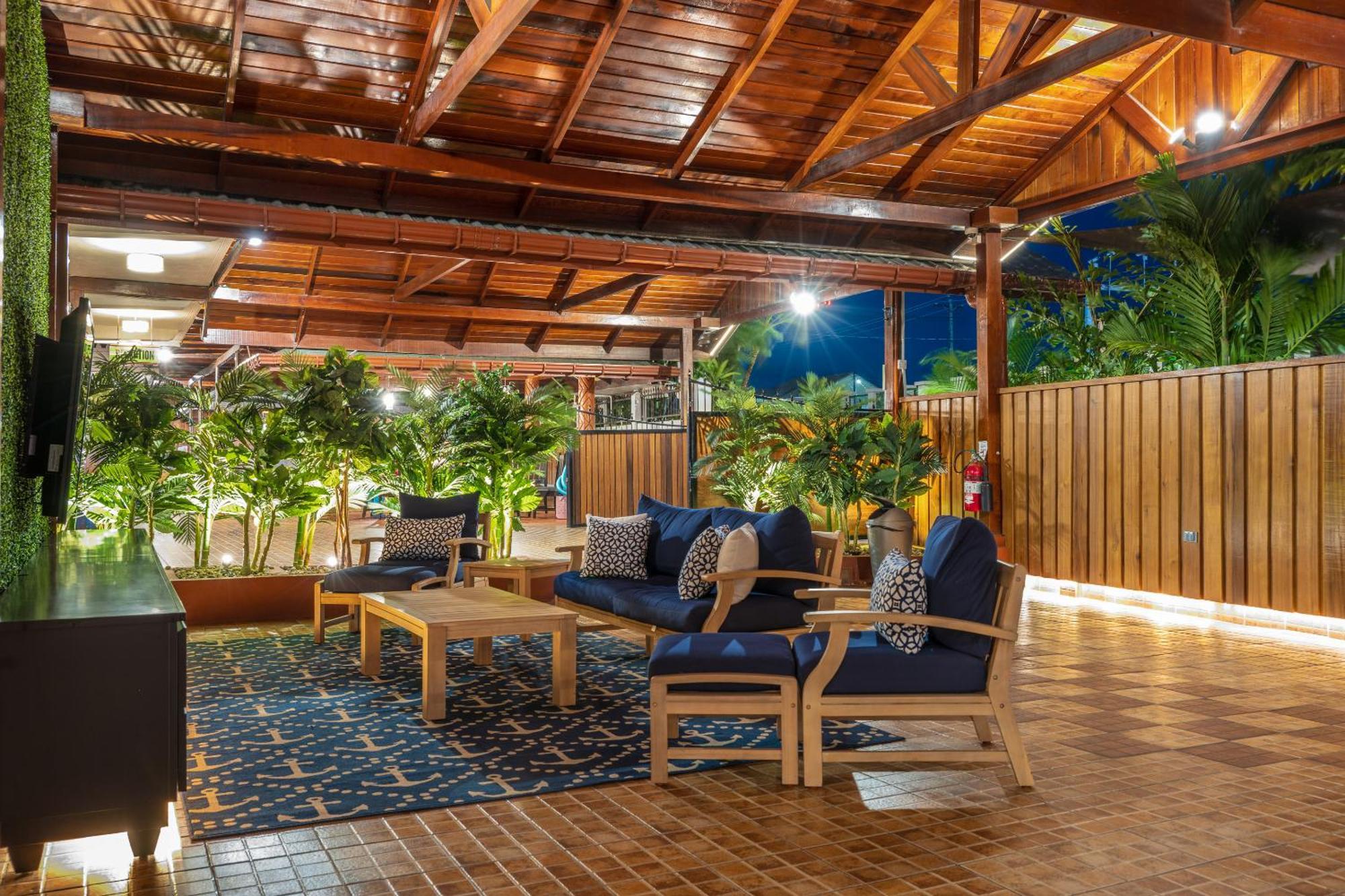 Grand Coastal Hotel Τζώρτζταουν Εξωτερικό φωτογραφία
